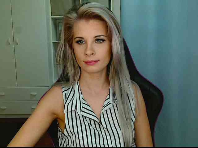 KristineNatural Live Webcam on BongaCams
