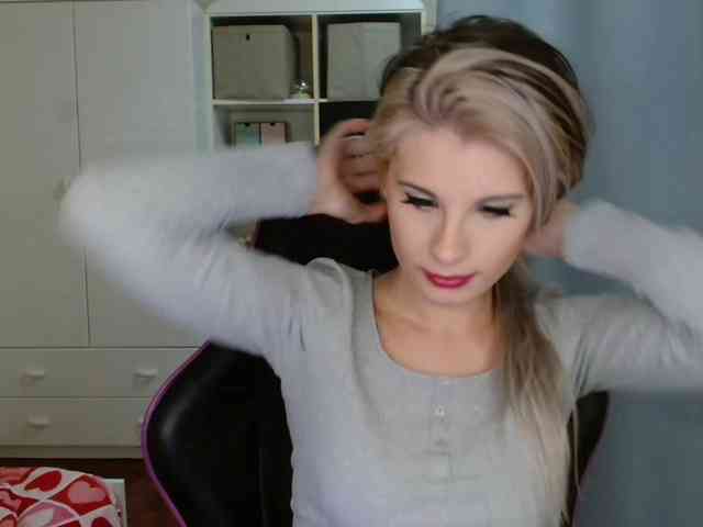 KristineNatural webcam