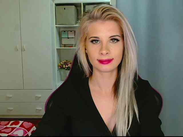 KristineNatural webcam