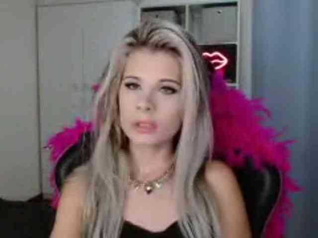 KristineNatural webcam