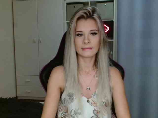 KristineNatural webcam