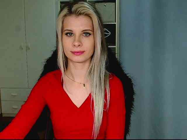 KristineNatural webcam