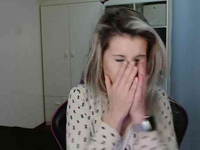 KristineNatural webcam