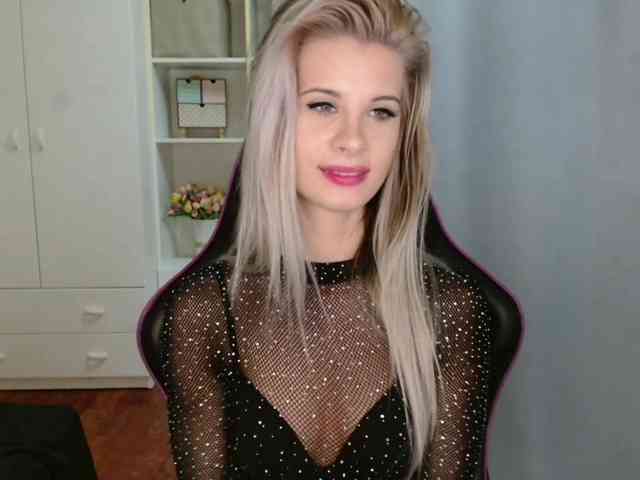 KristineNatural webcam