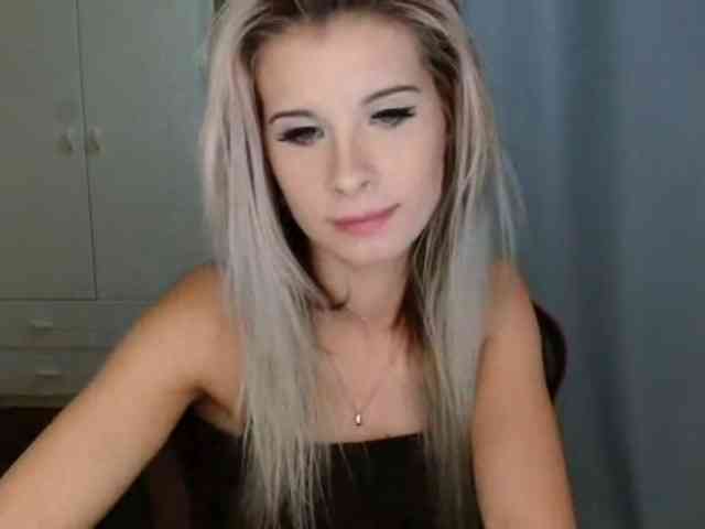 KristineNatural webcam