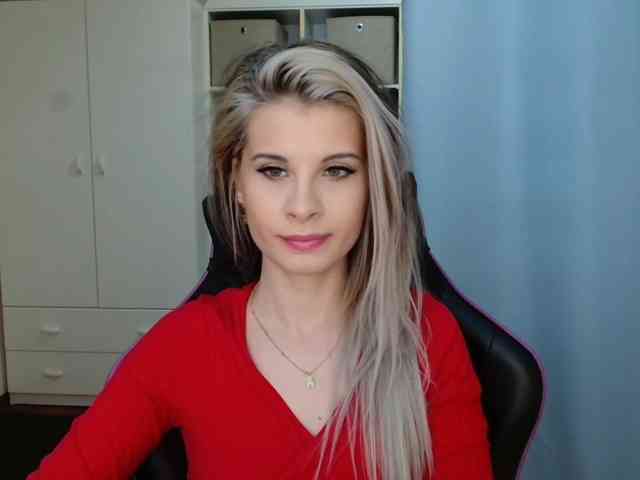 KristineNatural webcam