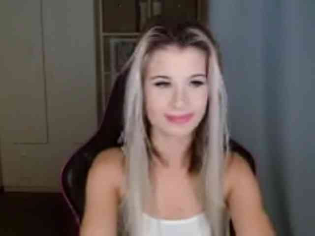 KristineNatural webcam