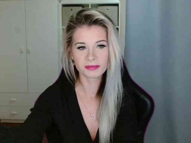 KristineNatural webcam