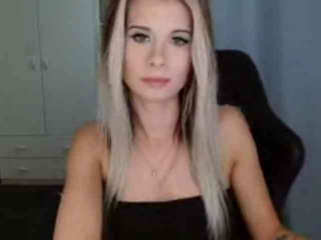 KristineNatural webcam