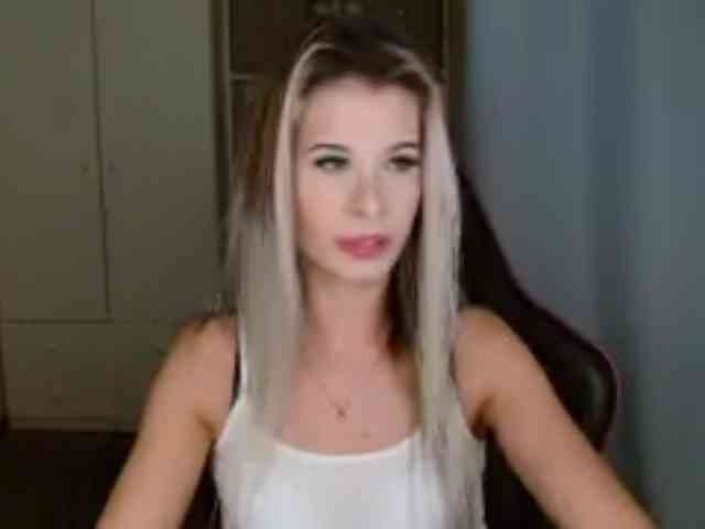 KristineNatural webcam