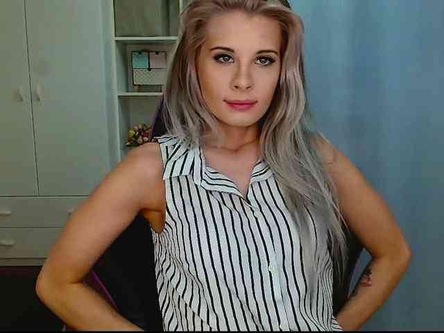 KristineNatural webcam