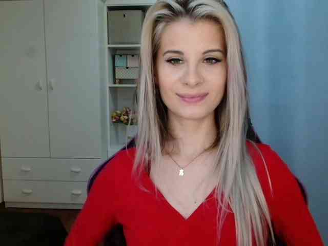 KristineNatural webcam