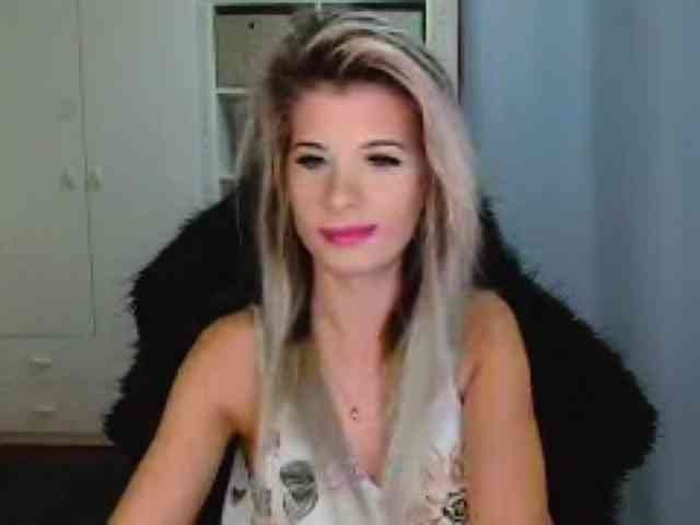 KristineNatural webcam