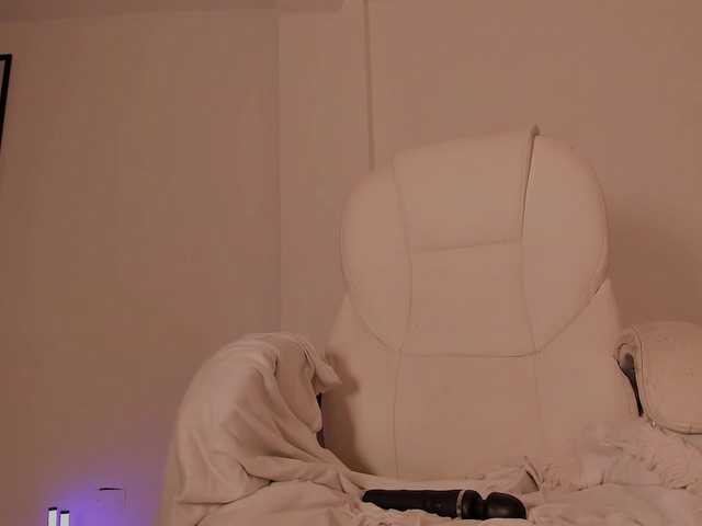 apretty's BongaCams show and profile