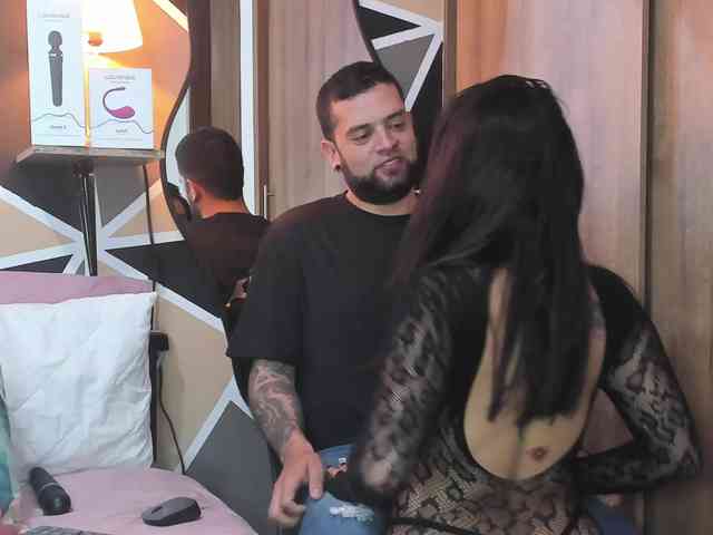MaylinandNick webcam