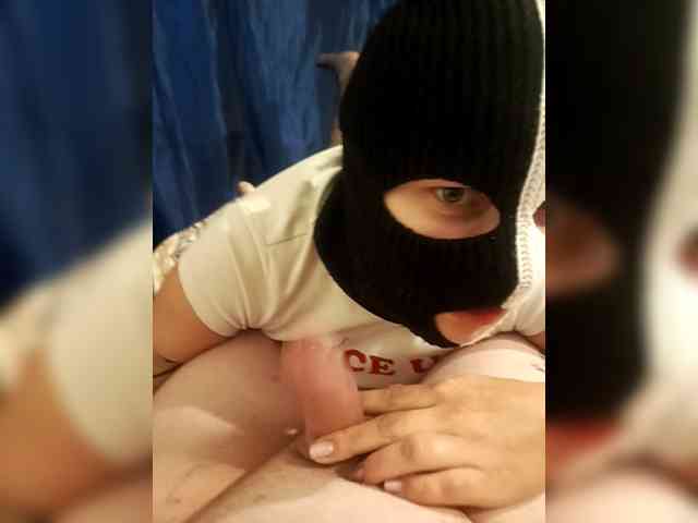 Kiss-Kissaa webcam
