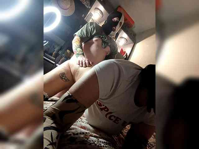 Kiss-Kissaa webcam