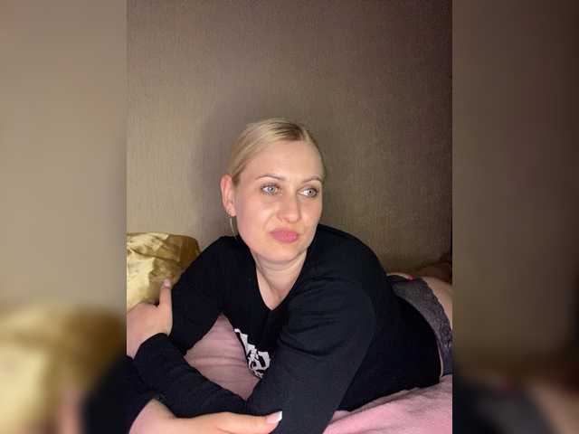 в попе у Enni1