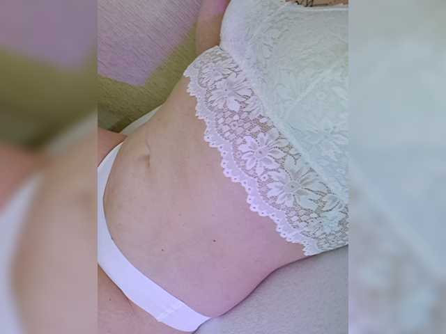 Enni1's BongaCams show and profile