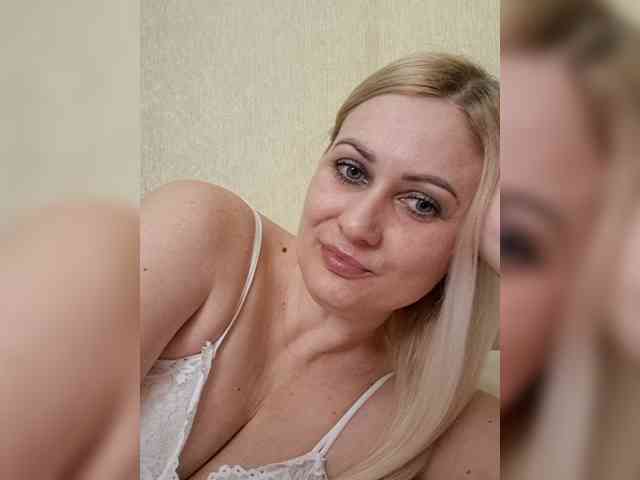 Enni1 Live Webcam on BongaCams