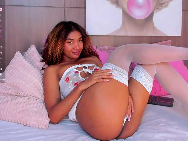 ImaniOkoye's BongaCams show and profile