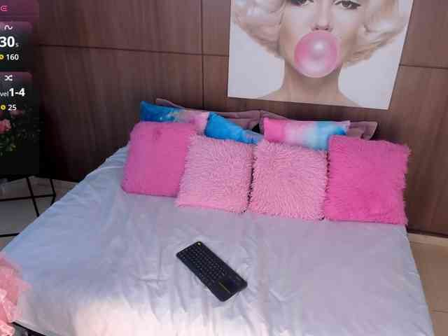 ImaniOkoye webcam