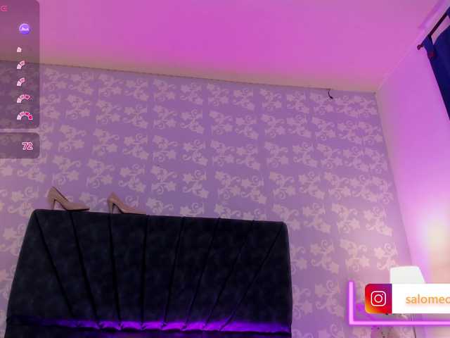 LittleKloe's BongaCams show and profile