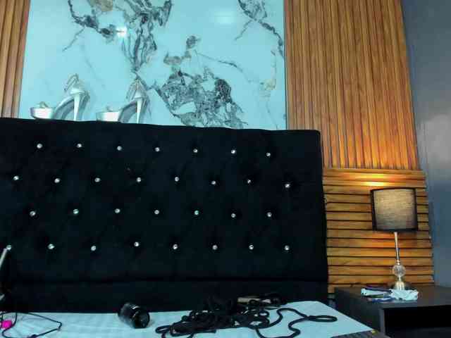 LittleKloe webcam