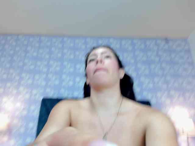 LittleKloe webcam