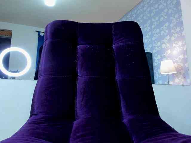 LittleKloe webcam