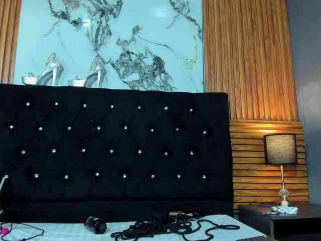 LittleKloe webcam