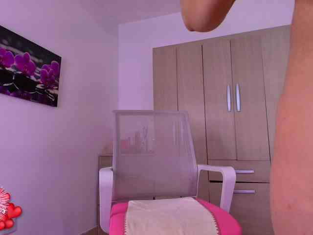 Natalia-Valencia webcam