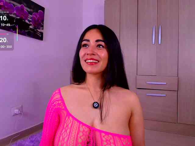 Natalia-Valencia webcam