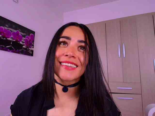 Natalia-Valencia webcam