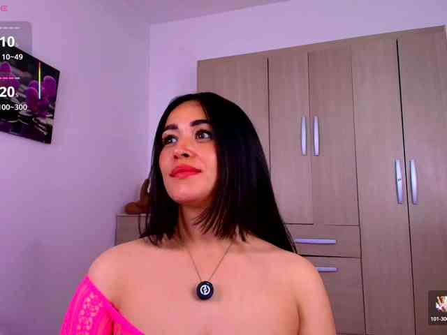 Natalia-Valencia webcam
