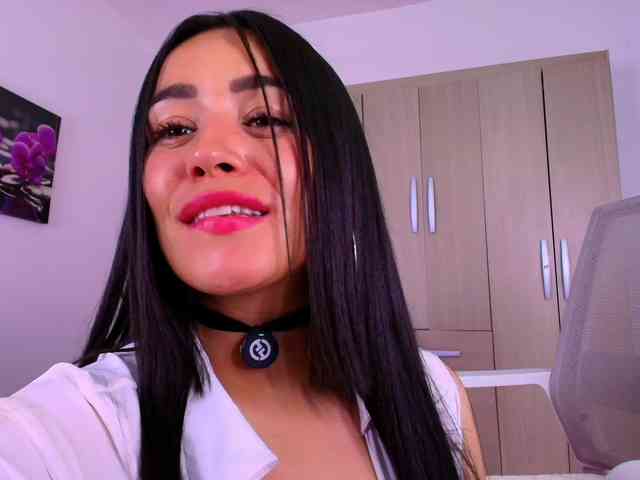 Natalia-Valencia webcam