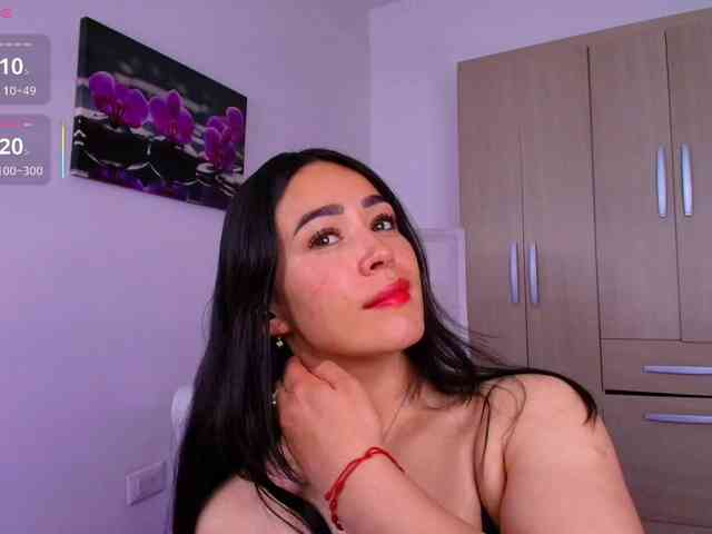 Natalia-Valencia webcam