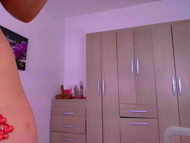 Natalia-Valencia webcam