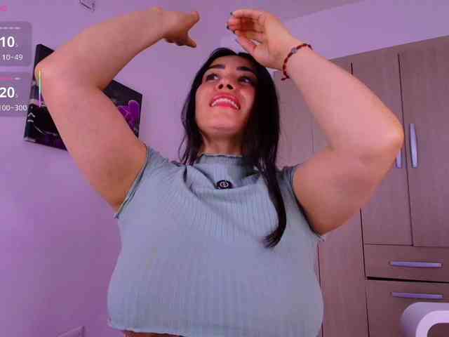 Natalia-Valencia Natalia-Valencia