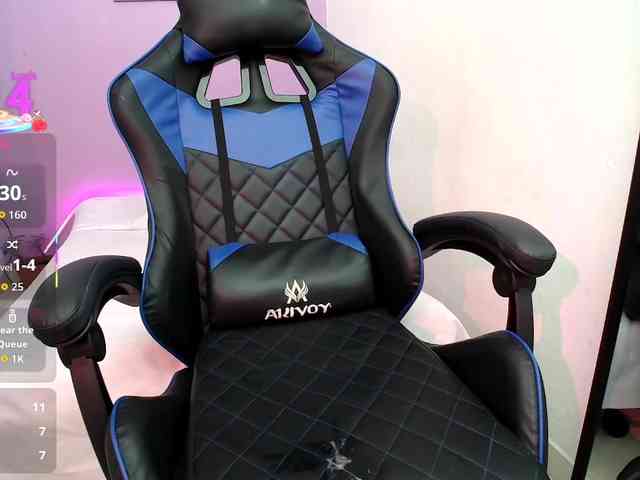 alana-7 webcam