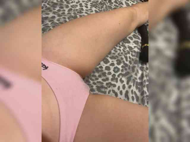 AliceandDan Live Webcam on BongaCams