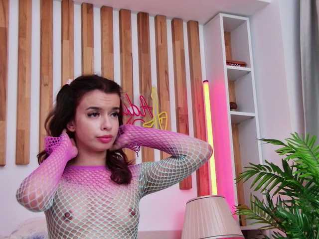 LollyShine's BongaCams show and profile