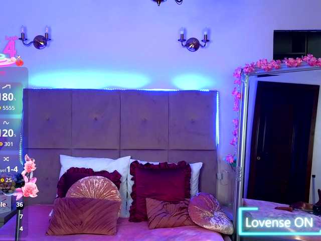 NicoleBondd's BongaCams show and profile