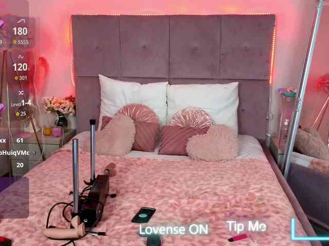 NicoleBondd webcam