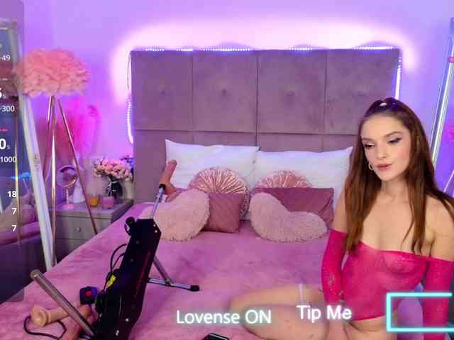NicoleBondd webcam