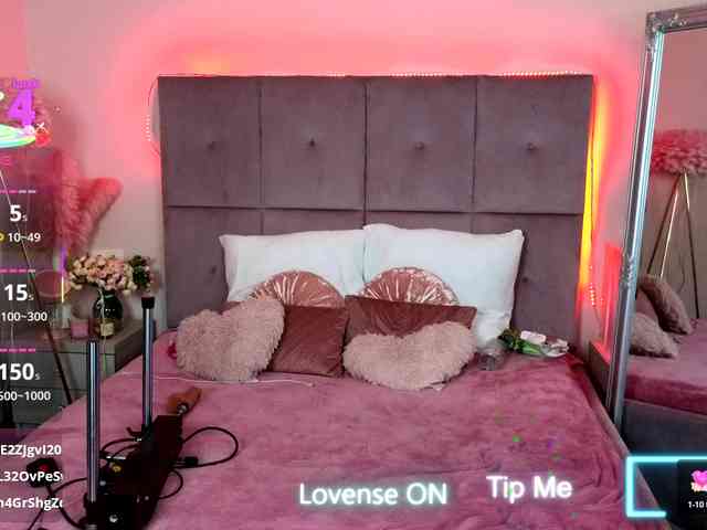 NicoleBondd NicoleBondd