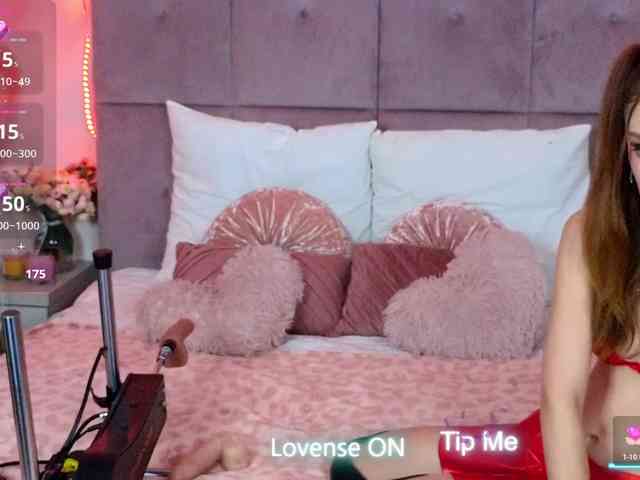 NicoleBondd webcam