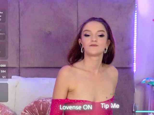NicoleBondd webcam