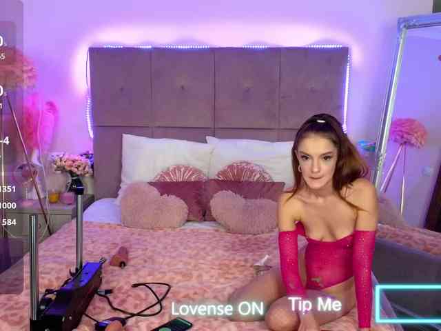 NicoleBondd webcam