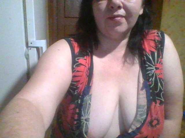 Holly-Molly69's BongaCams show and profile